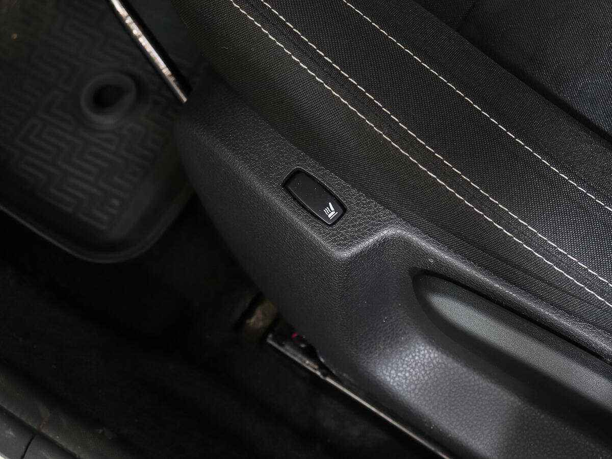 Б/У Рено Сандеро 2019 года. Фото: #18