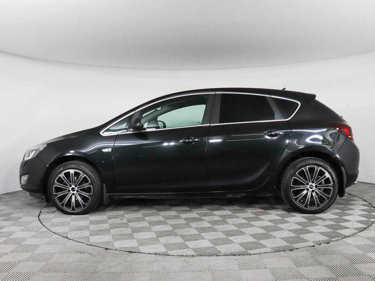 Б/У Опель Астра 2012 года. Фото: #7