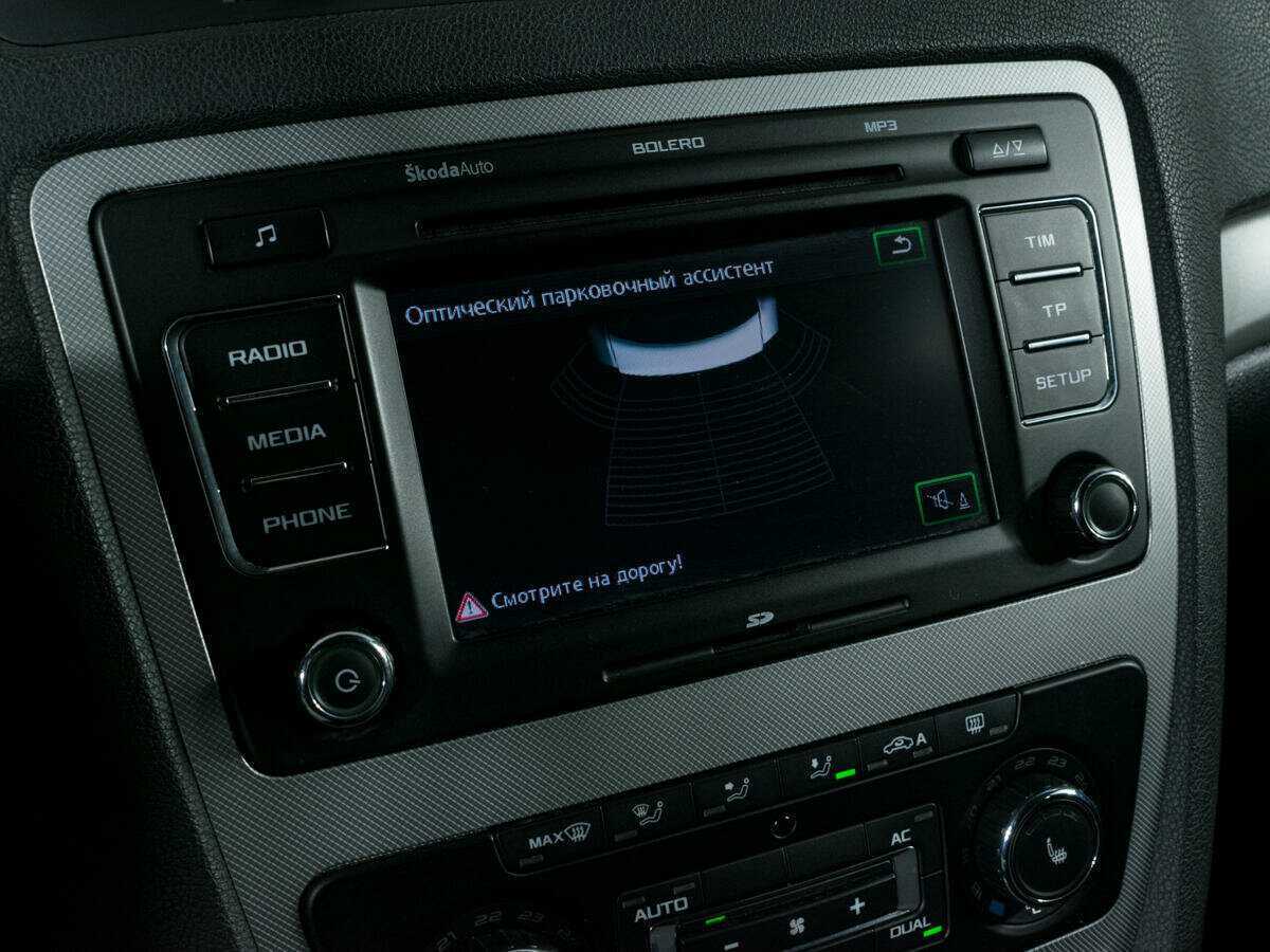 Б/У Шкода Октавия 2012 года. Фото: #14