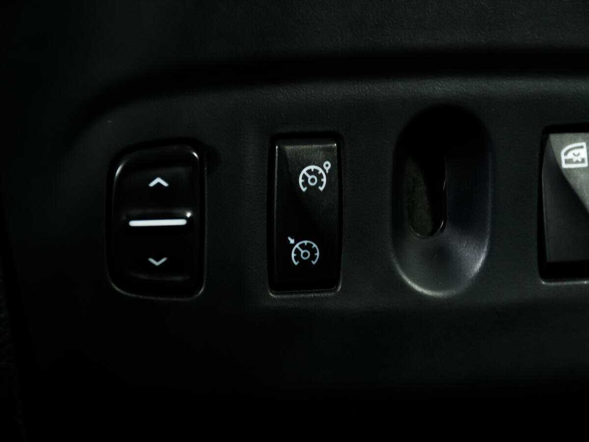 Б/У Рено Логан 2014 года. Фото: #13