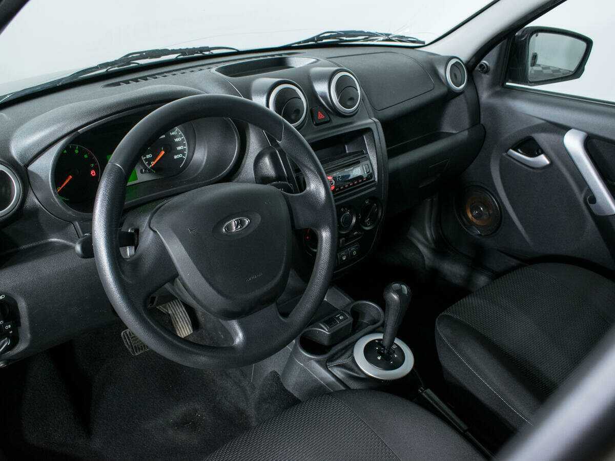 Б/У Лада (ВАЗ) Гранта 2015 года. Фото: #12