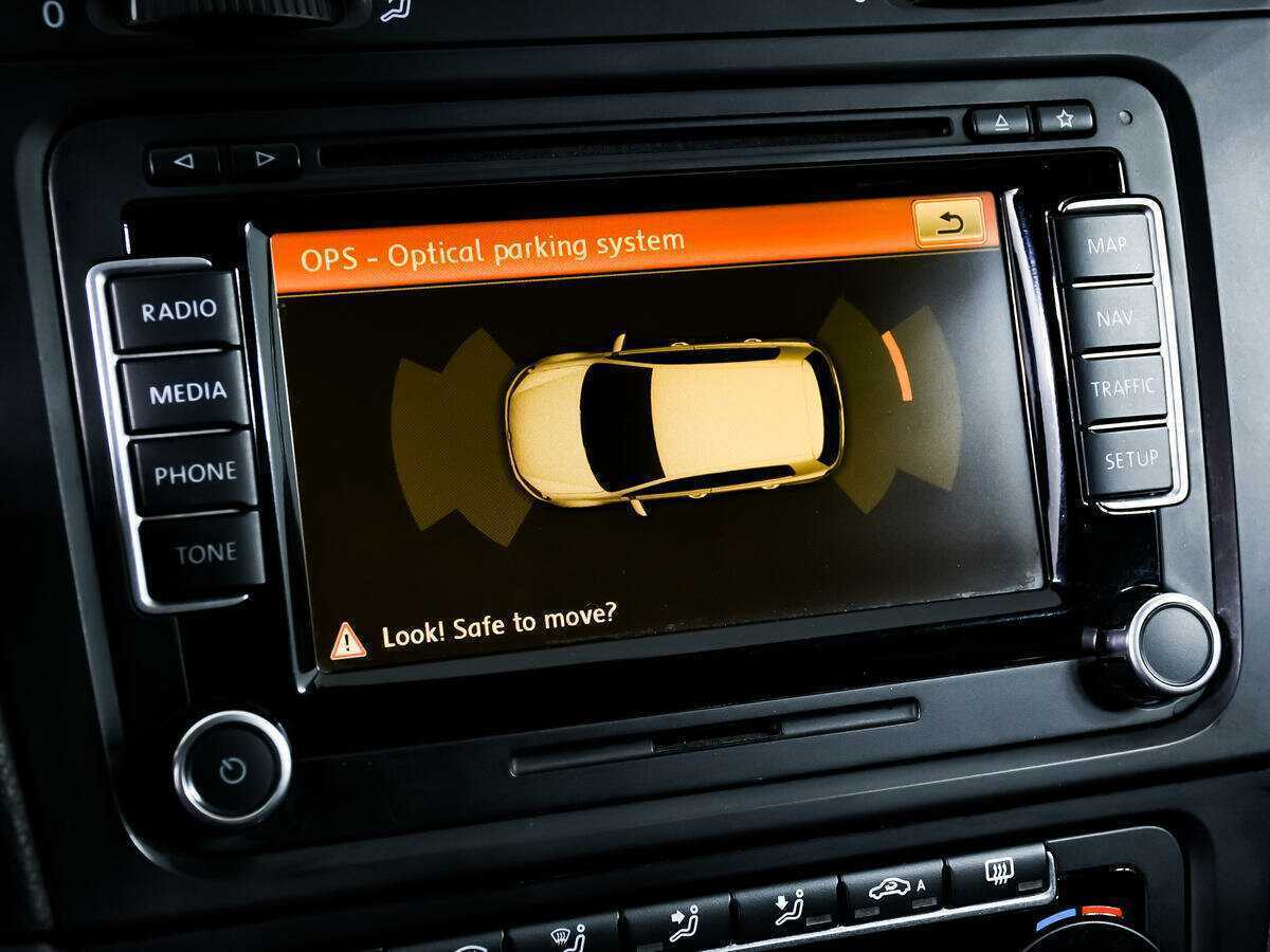 Б/У Фольксваген Гольф 2012 года. Фото: #13