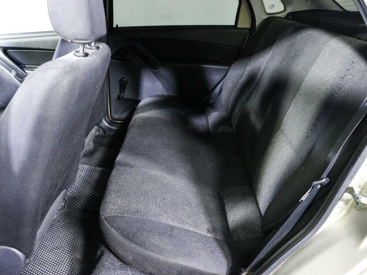 Б/У Лада (ВАЗ) Гранта 2013 года. Фото: #7