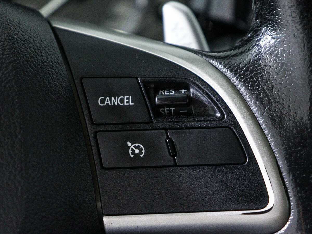 Б/У Митсубиши Оутлэндер 2012 года. Фото: #16