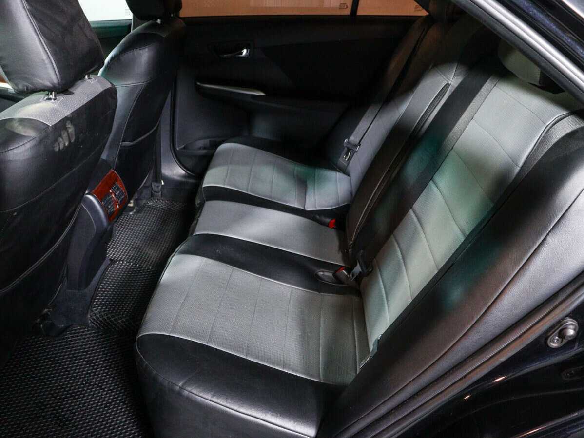 Б/У Тойота Камри 2013 года. Фото: #9