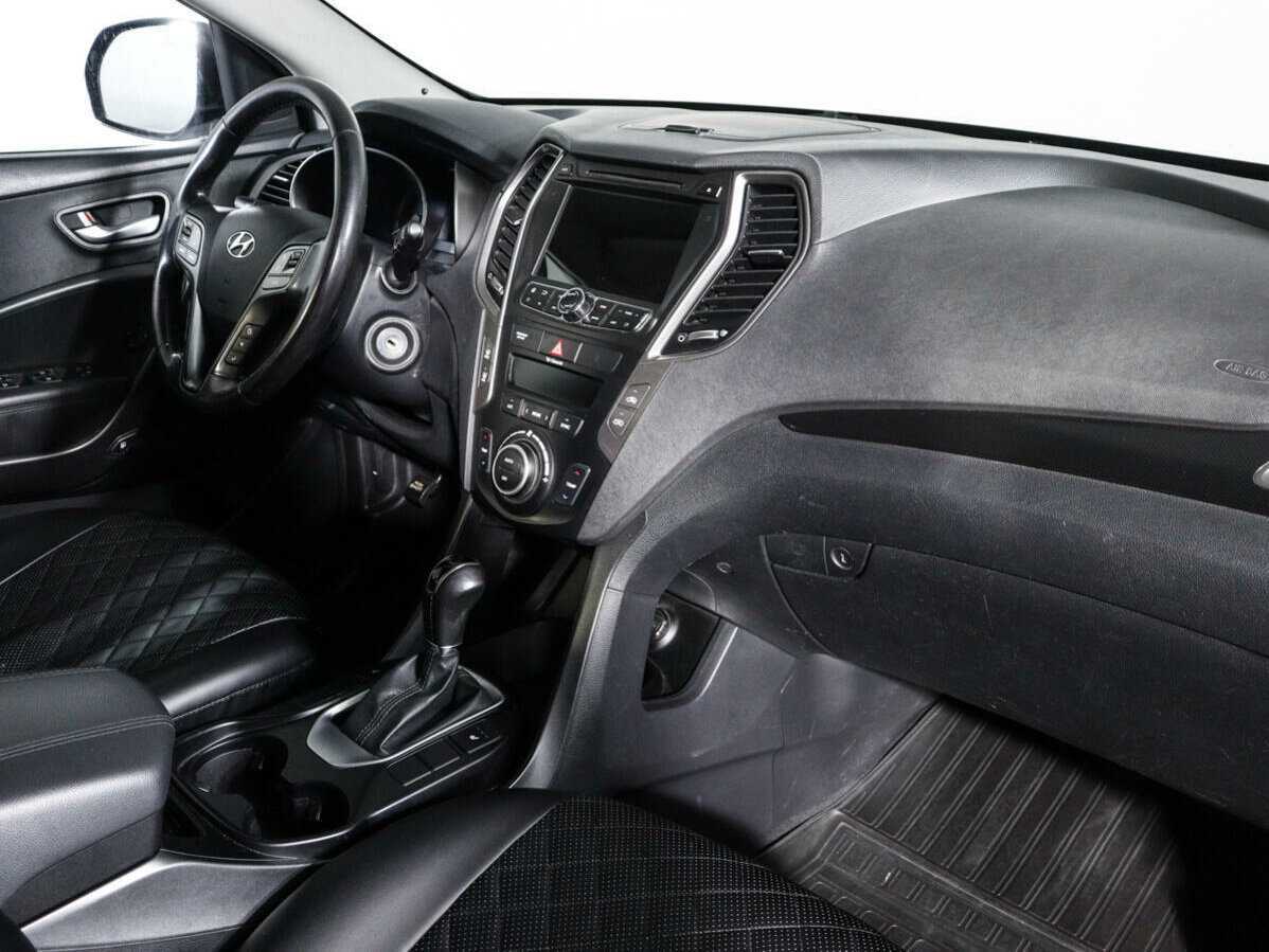 Б/У Хендай Санта Фе 2015 года. Фото: #8