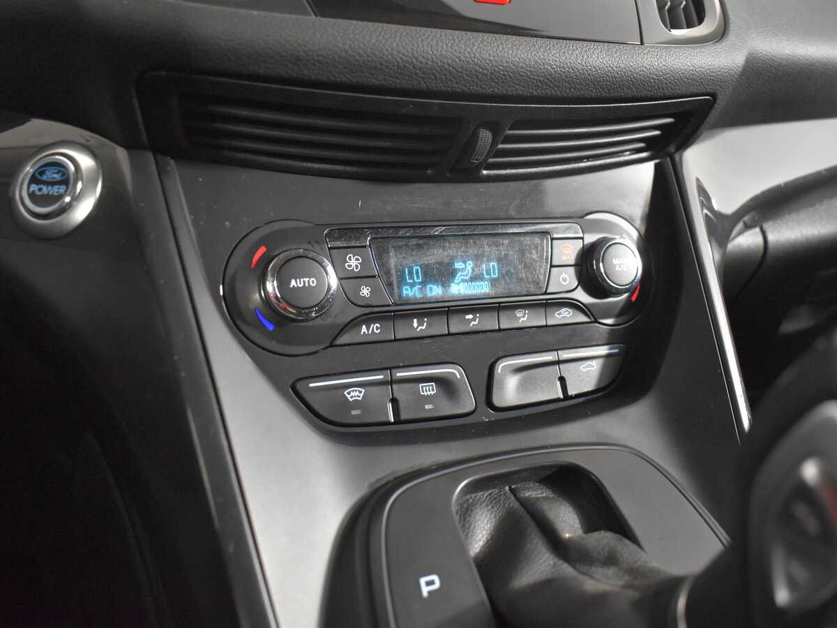 Б/У Форд Куга 2014 года. Фото: #14