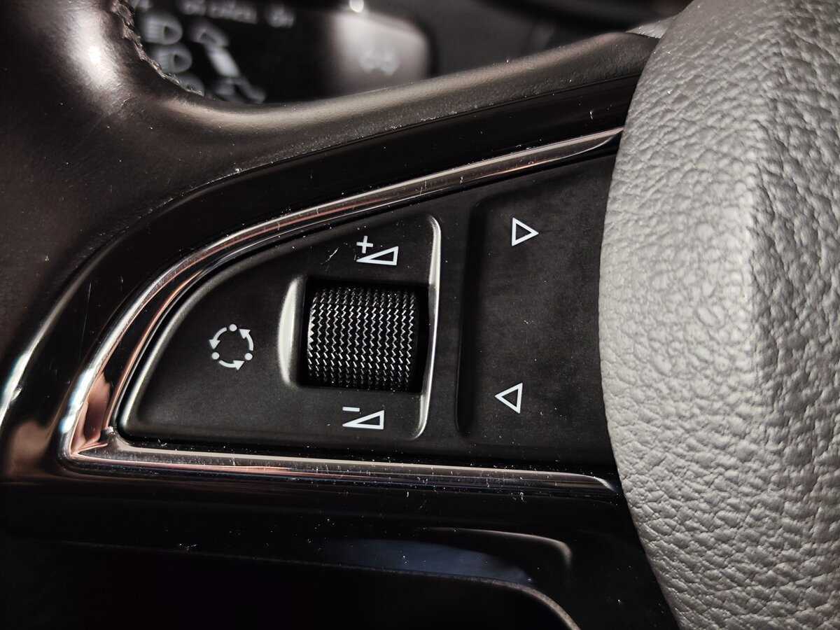 Б/У Шкода Октавия 2014 года. Фото: #9