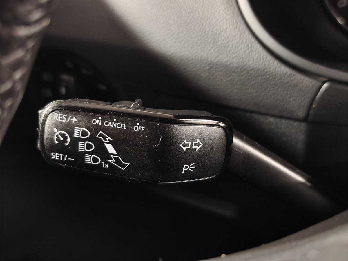 Б/У Шкода Октавия 2014 года. Фото: #18