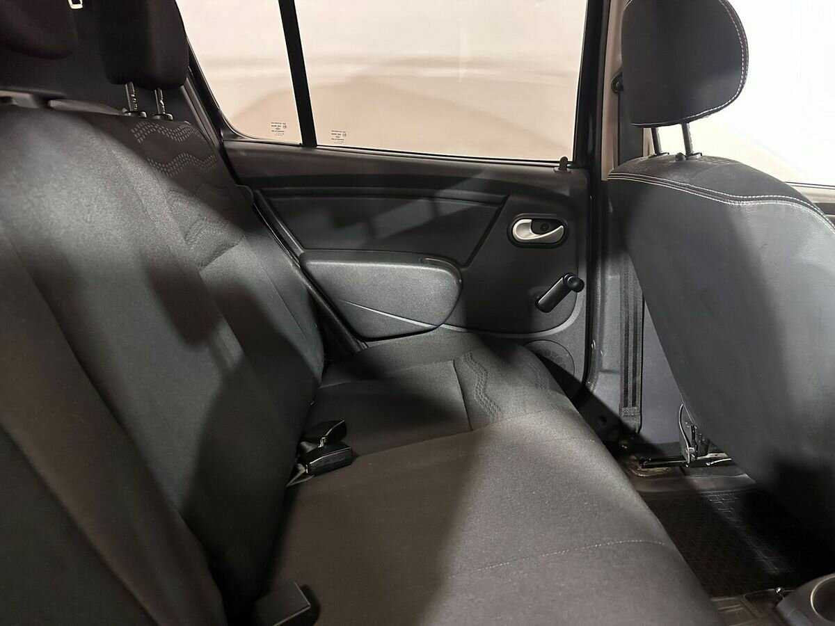 Б/У Рено Сандеро 2012 года. Фото: #10