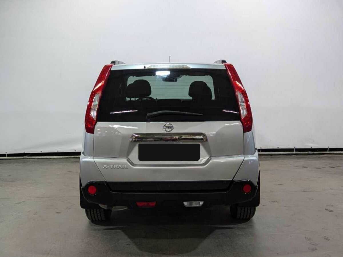 Б/У Ниссан Икс-Трейл 2013 года. Фото: #5