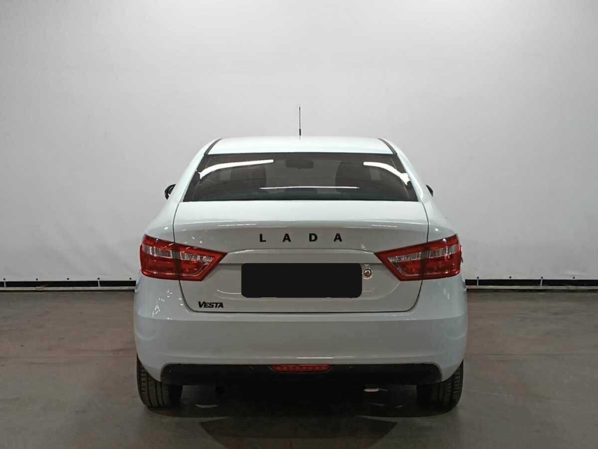 Б/У Лада (ВАЗ) Веста 2016 года. Фото: #5