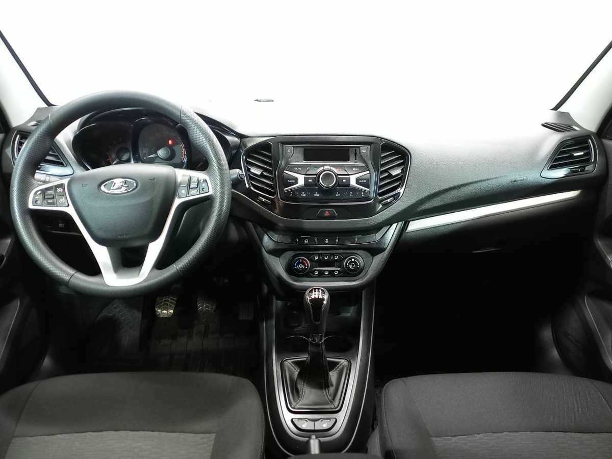 Б/У Лада (ВАЗ) Веста 2021 года. Фото: #8