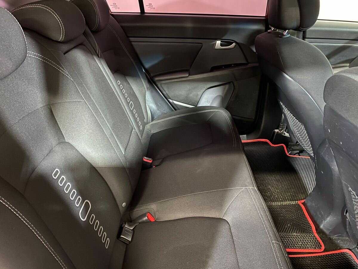 Б/У Киа Спортейдж 2013 года. Фото: #9