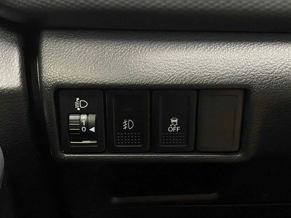 Б/У Сузуки С-Икс4 2014 года. Фото: #13