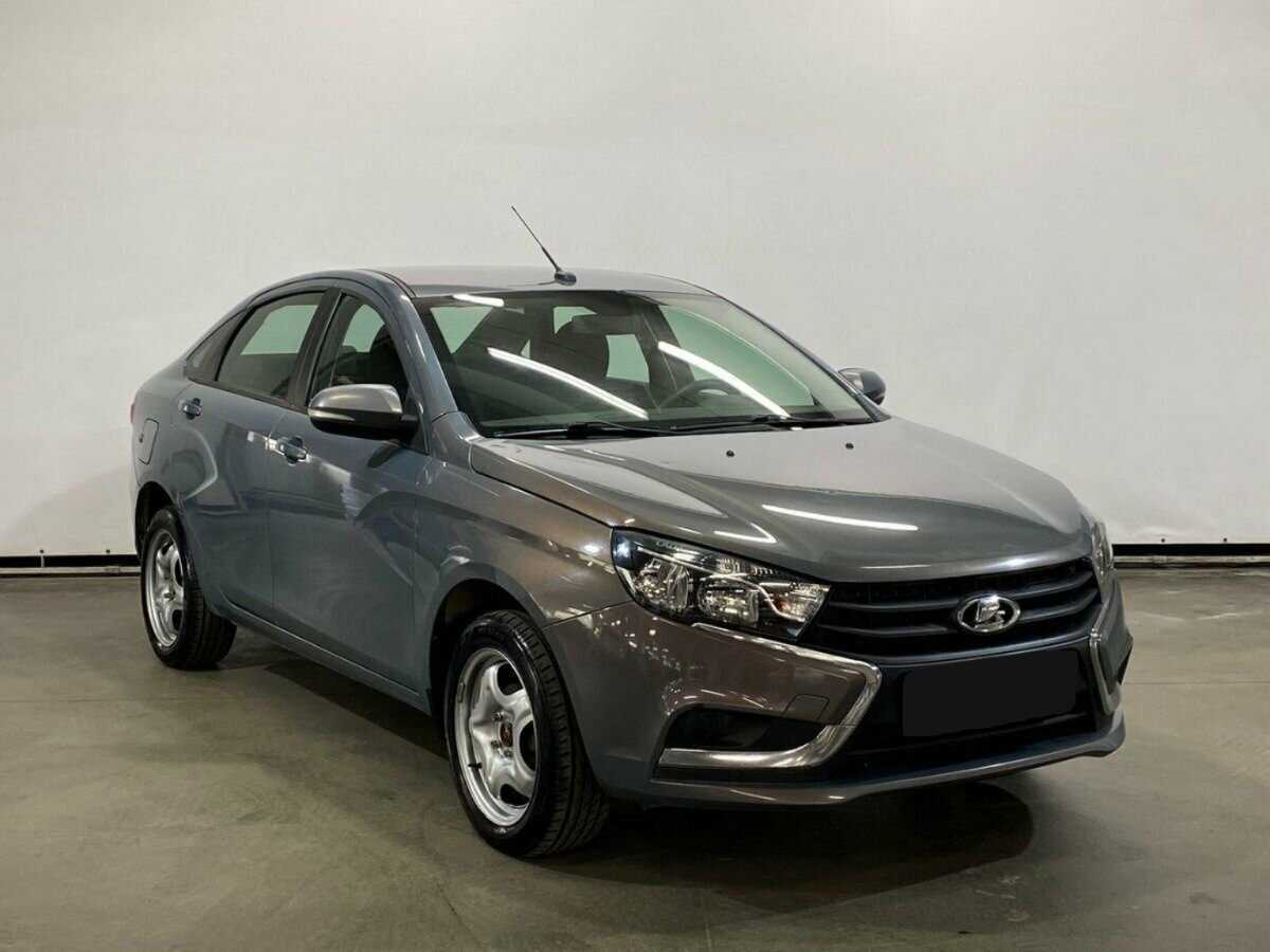 Б/У Лада (ВАЗ) Веста 2016 года. Фото: #2