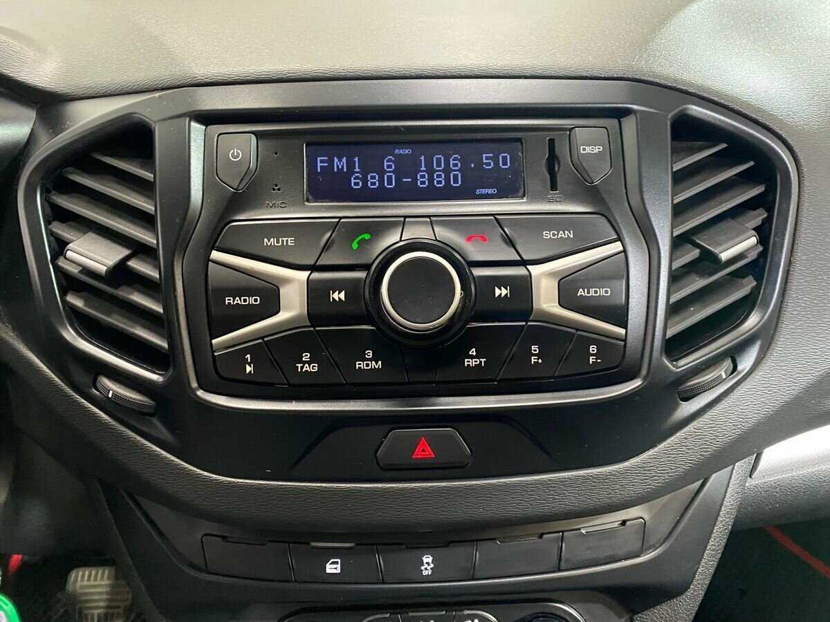 Б/У Лада (ВАЗ) Веста 2016 года. Фото: #12