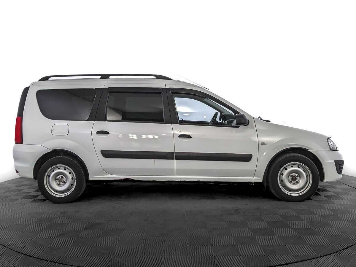 Б/У Лада (ВАЗ) Ларгус 2019 года. Фото: #3