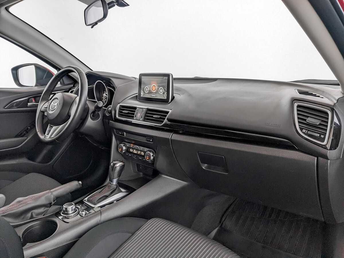 Б/У Мазда 3 2015 года. Фото: #8