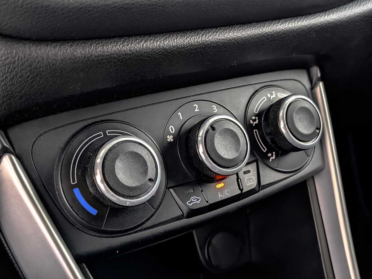 Б/У Сузуки С-Икс4 2018 года. Фото: #21