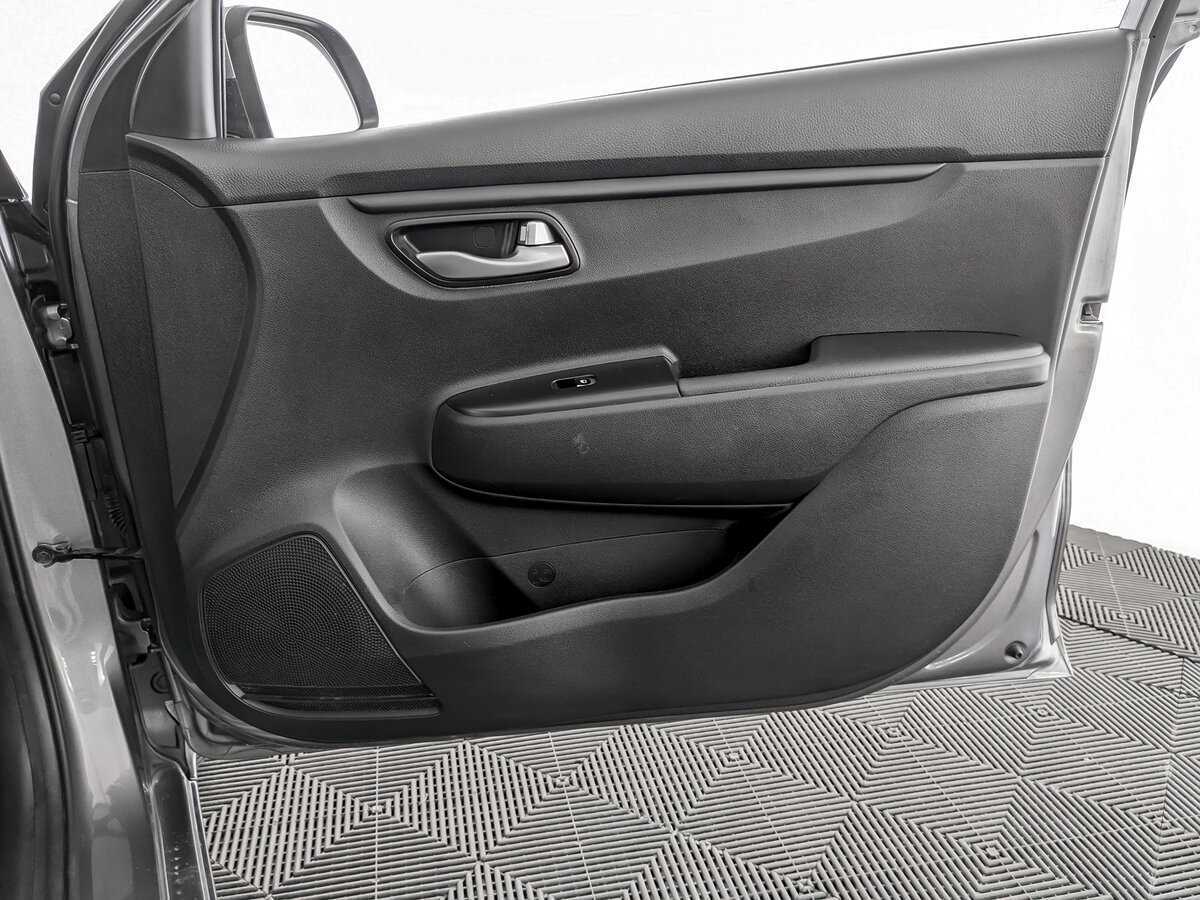 Б/У Киа Рио 2019 года. Фото: #19