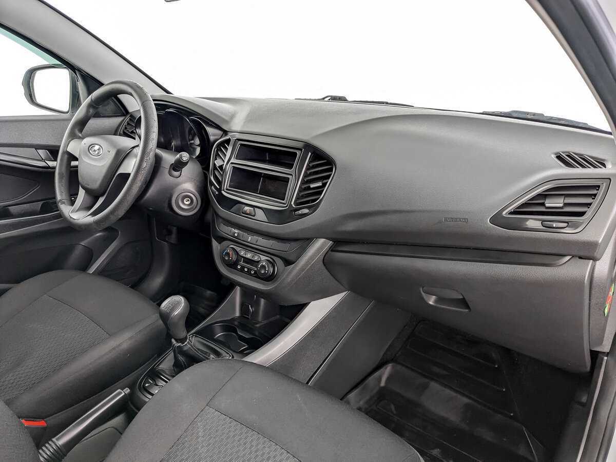 Б/У Лада (ВАЗ) Веста 2019 года. Фото: #8