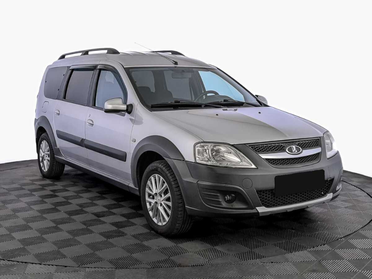 Б/У Лада (ВАЗ) Ларгус 2017 года. Фото: #2