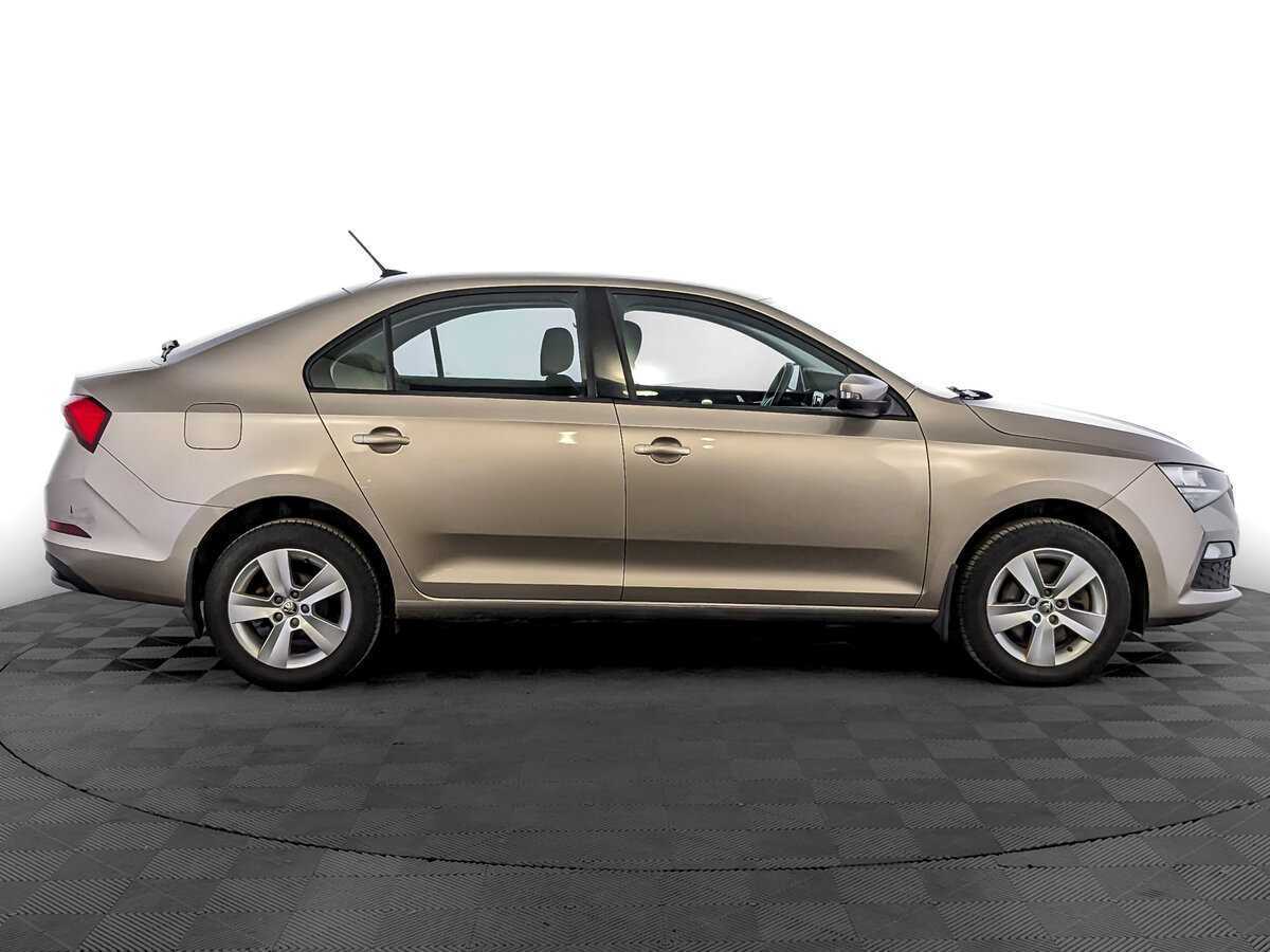 Б/У Шкода Рапид 2020 года. Фото: #3