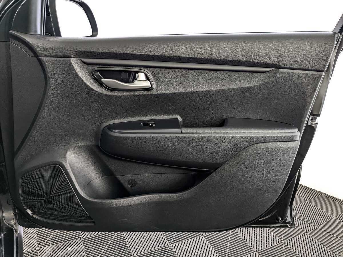 Б/У Киа Рио 2018 года. Фото: #20