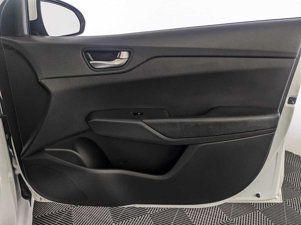 Б/У Хендай Солярис 2020 года. Фото: #17