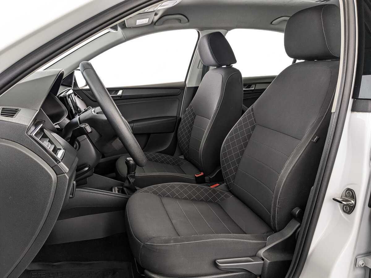 Б/У Шкода Рапид 2020 года. Фото: #15