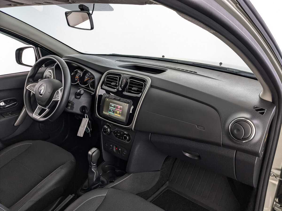 Б/У Рено Сандеро 2021 года. Фото: #8