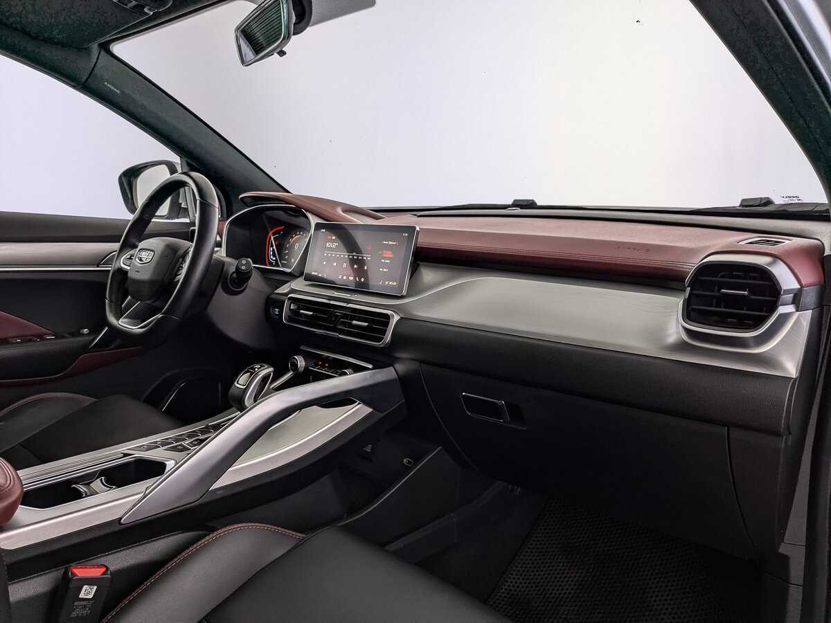 Б/У Джили Кулрэй 2021 года. Фото: #8