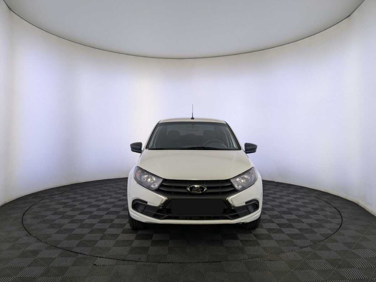 Б/У Лада (ВАЗ) Гранта 2021 года. Фото: #1