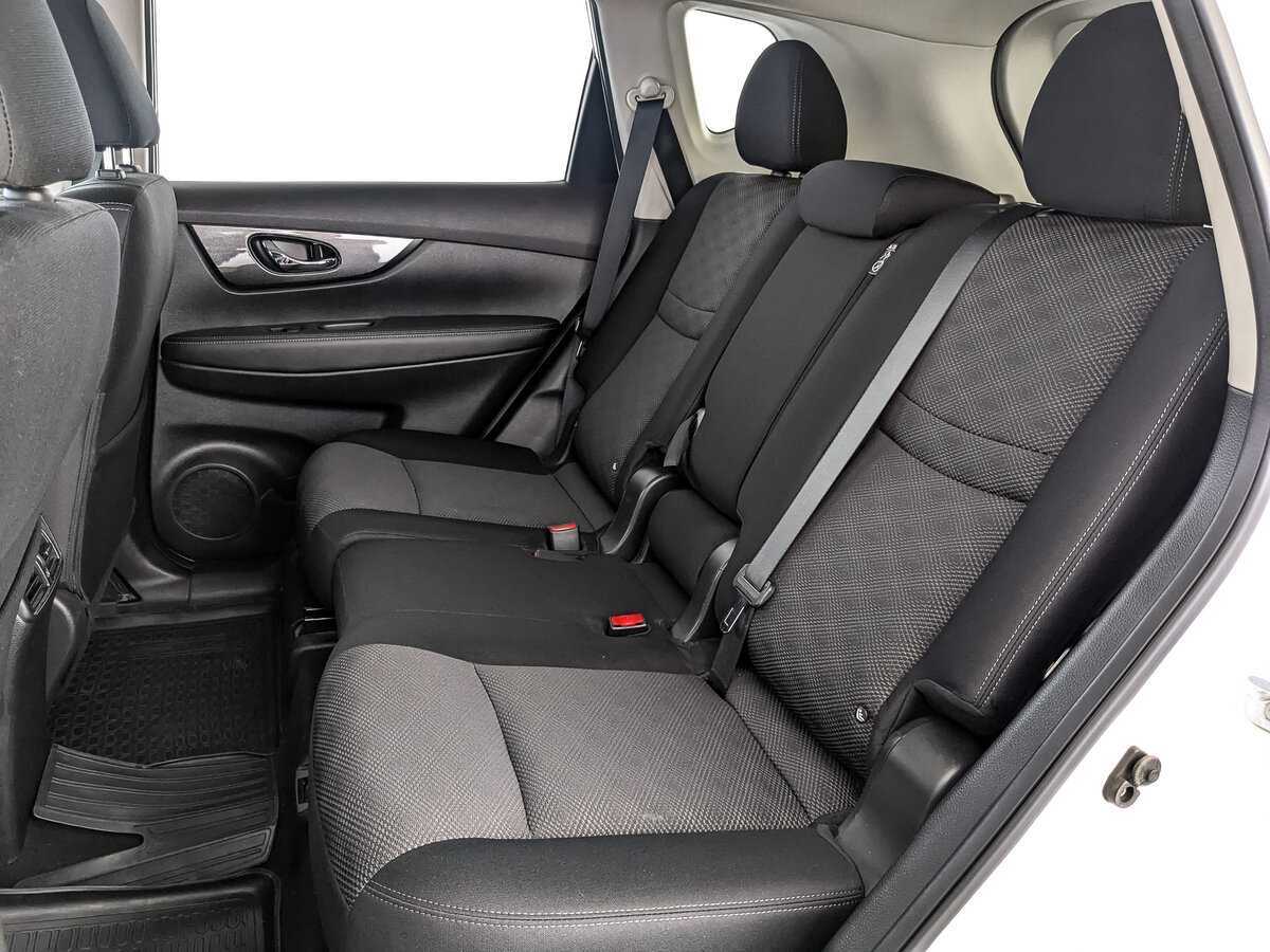 Б/У Ниссан Икс-Трейл 2018 года. Фото: #13