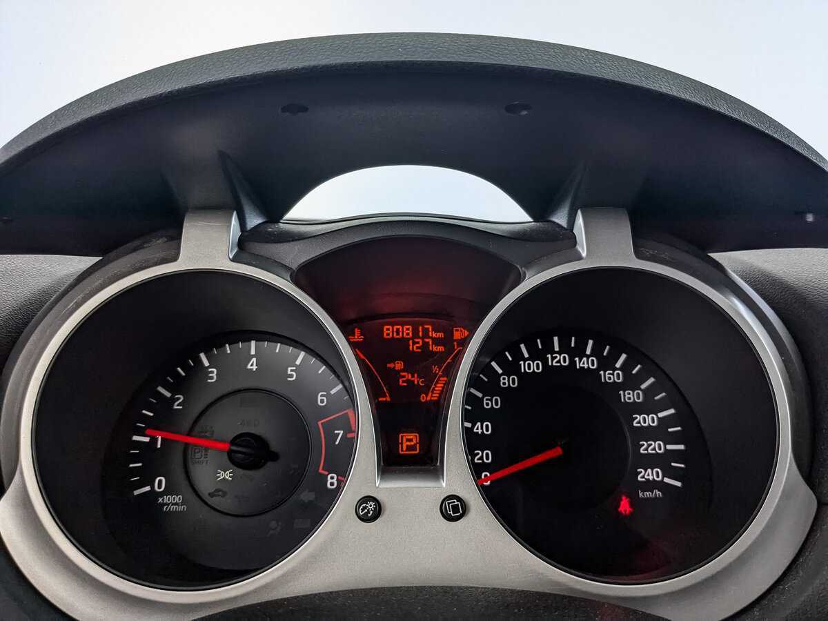 Б/У Ниссан Жук 2014 года. Фото: #11