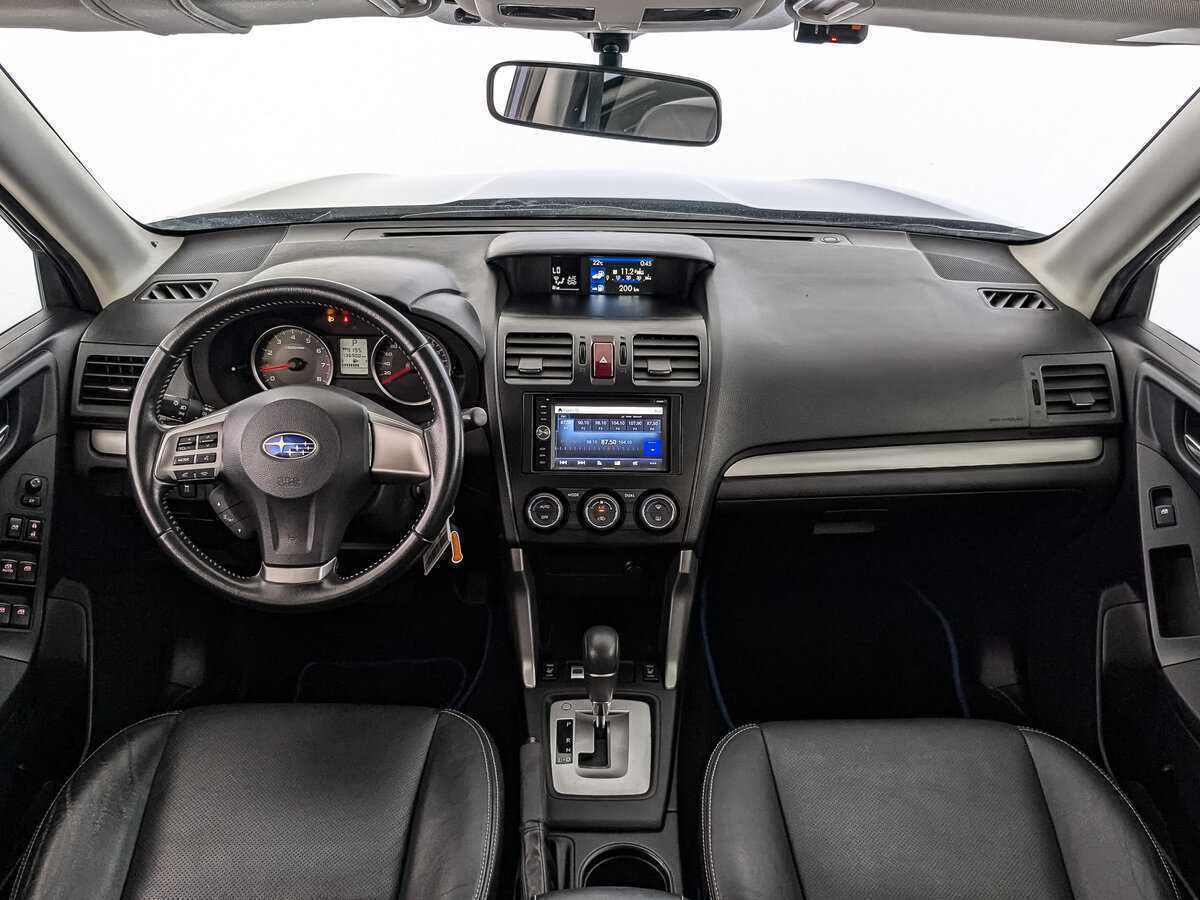 Б/У Субару Форестер 2013 года. Фото: #9