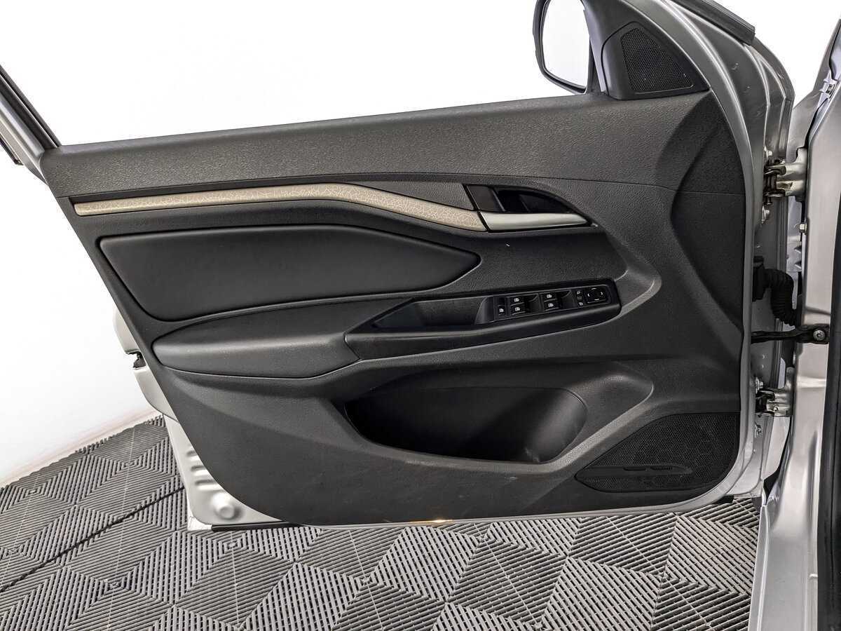 Б/У Лада (ВАЗ) Веста 2020 года. Фото: #14