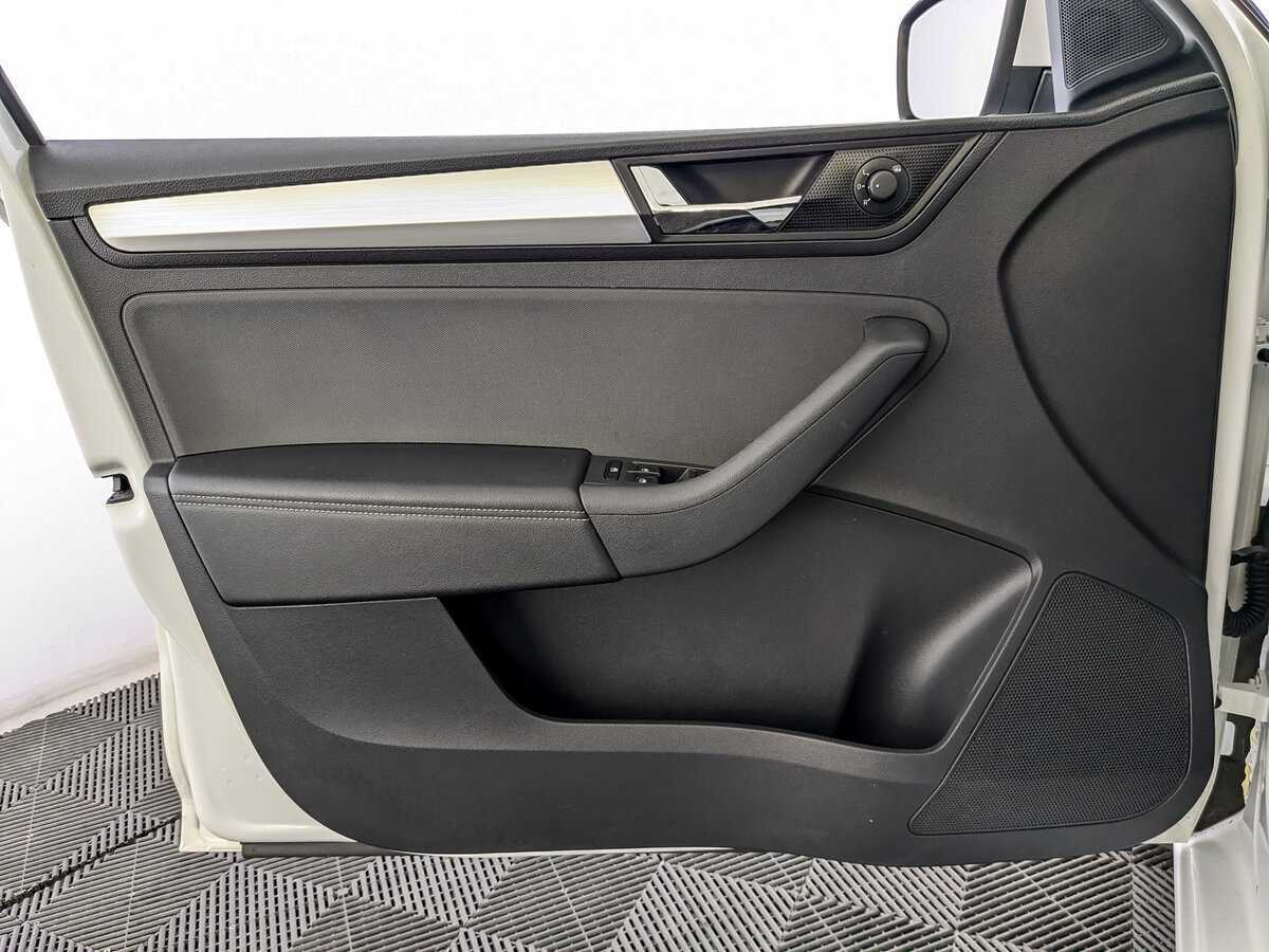 Б/У Шкода Рапид 2019 года. Фото: #14