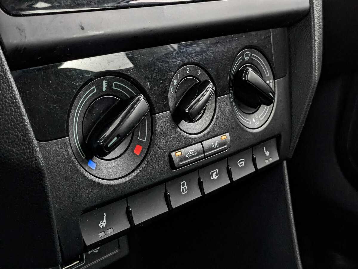 Б/У Шкода Рапид 2019 года. Фото: #18