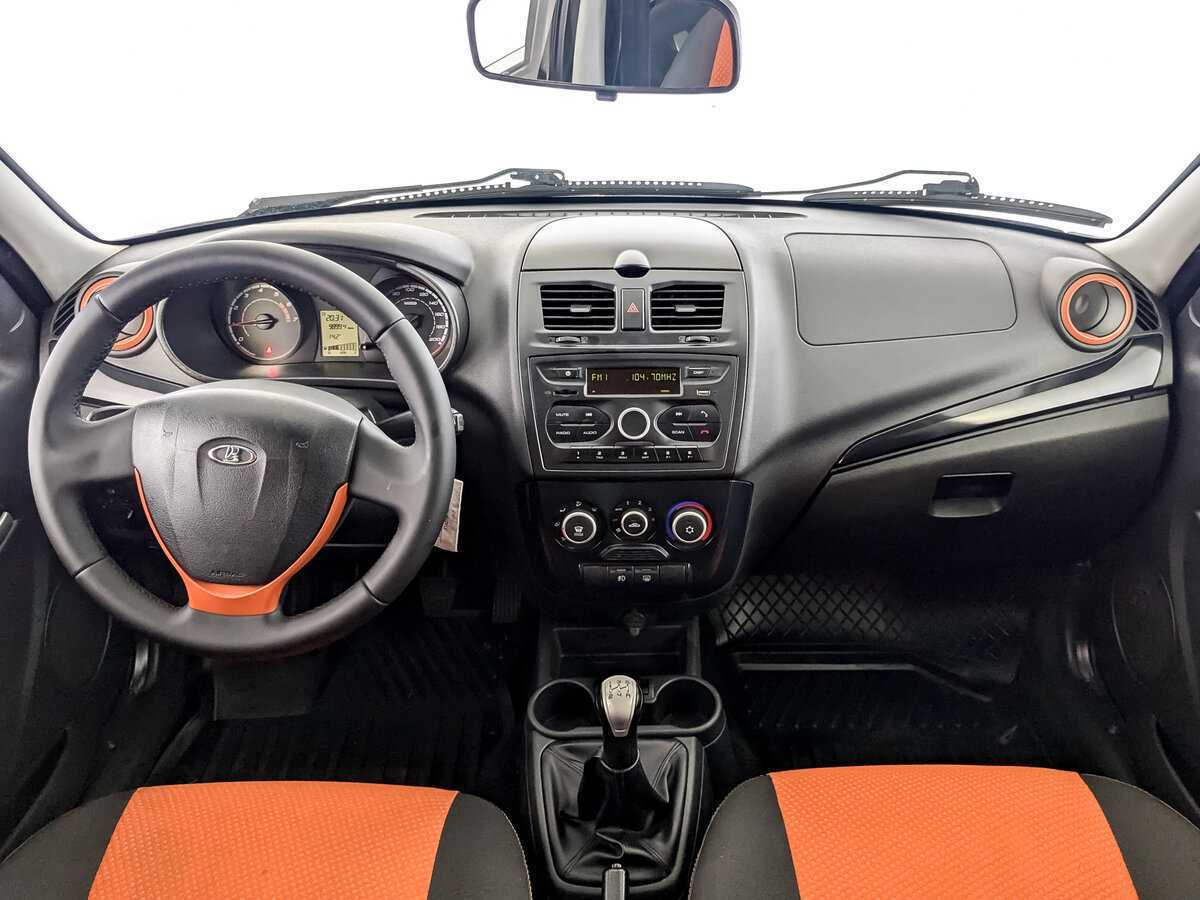 Б/У Лада (ВАЗ) Калина 2017 года. Фото: #11