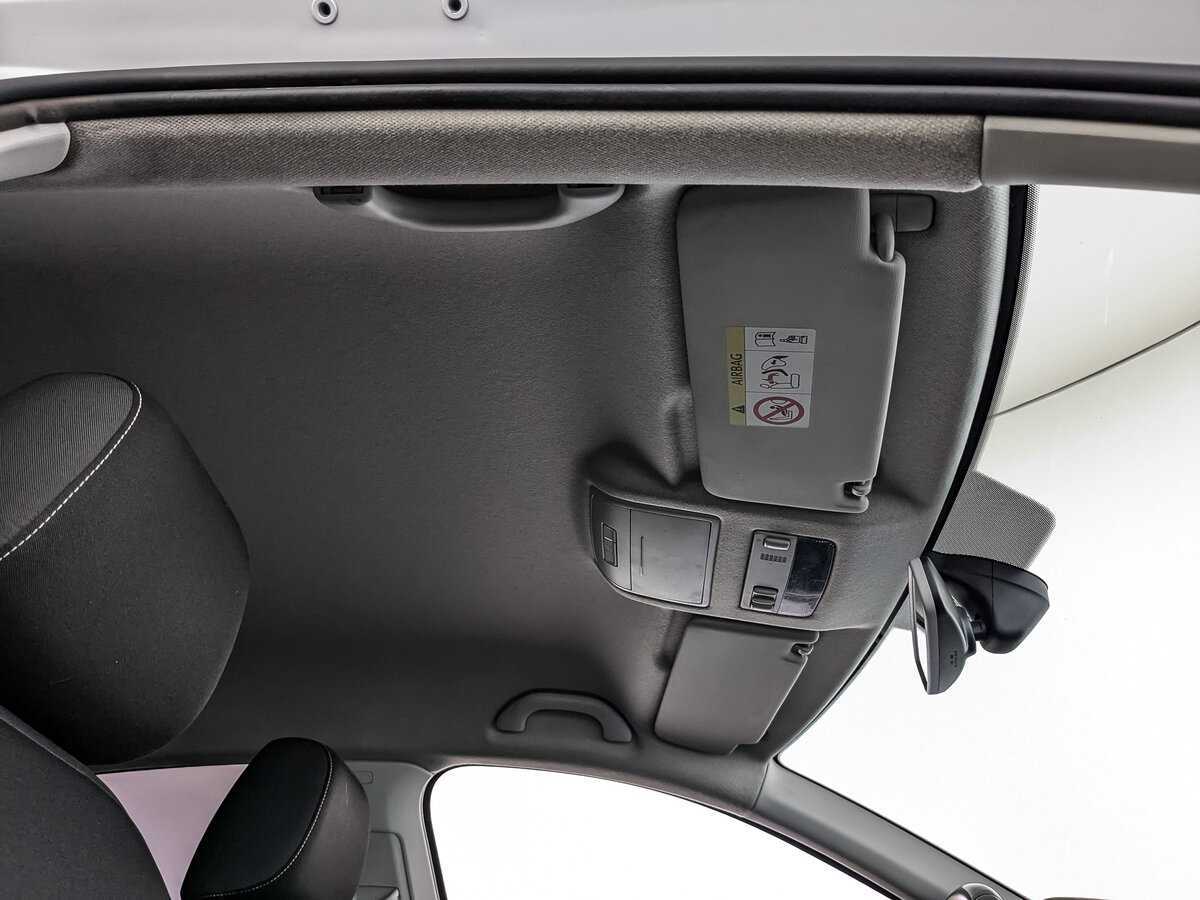 Б/У Шкода Рапид 2017 года. Фото: #18