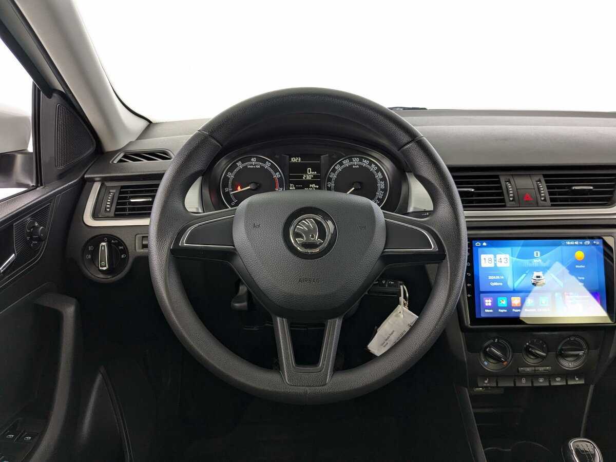 Б/У Шкода Рапид 2019 года. Фото: #18