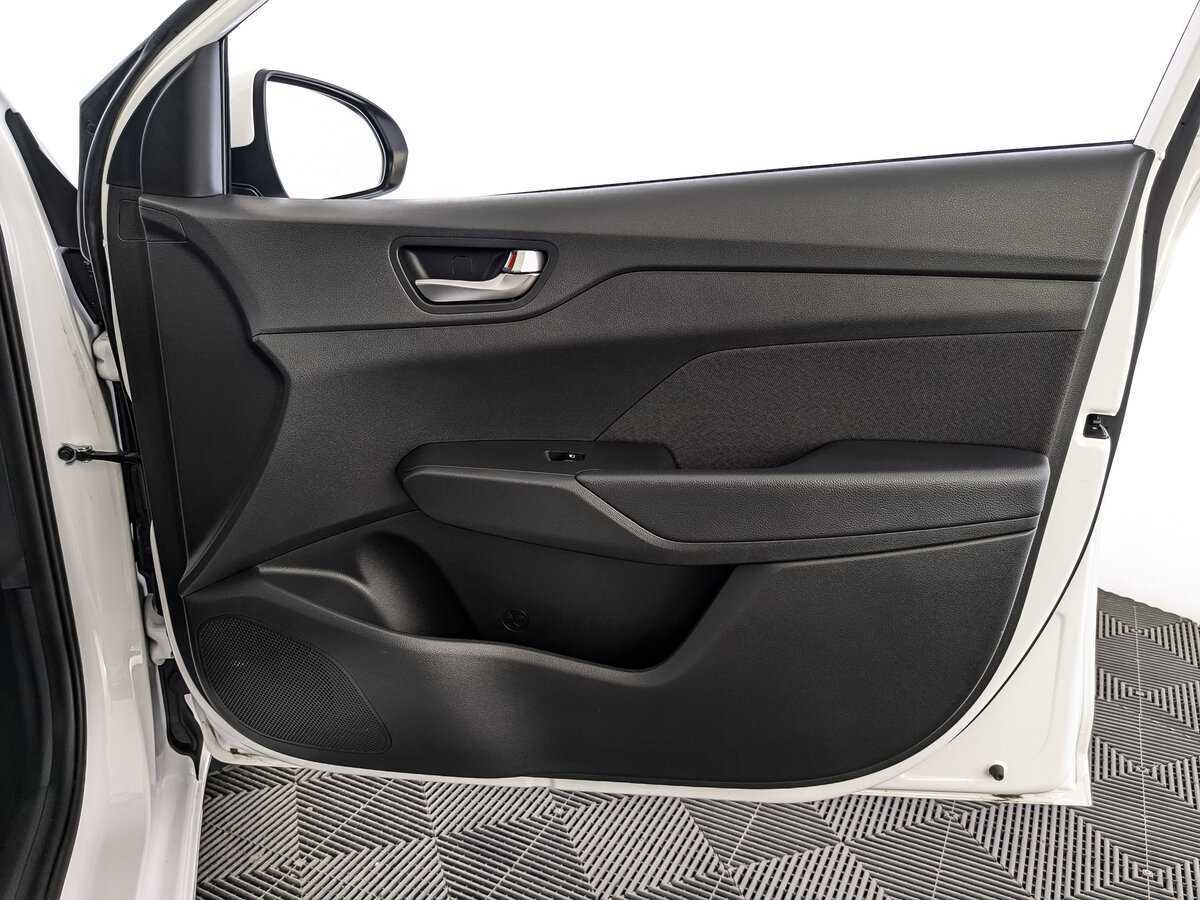 Б/У Хендай Солярис 2022 года. Фото: #20