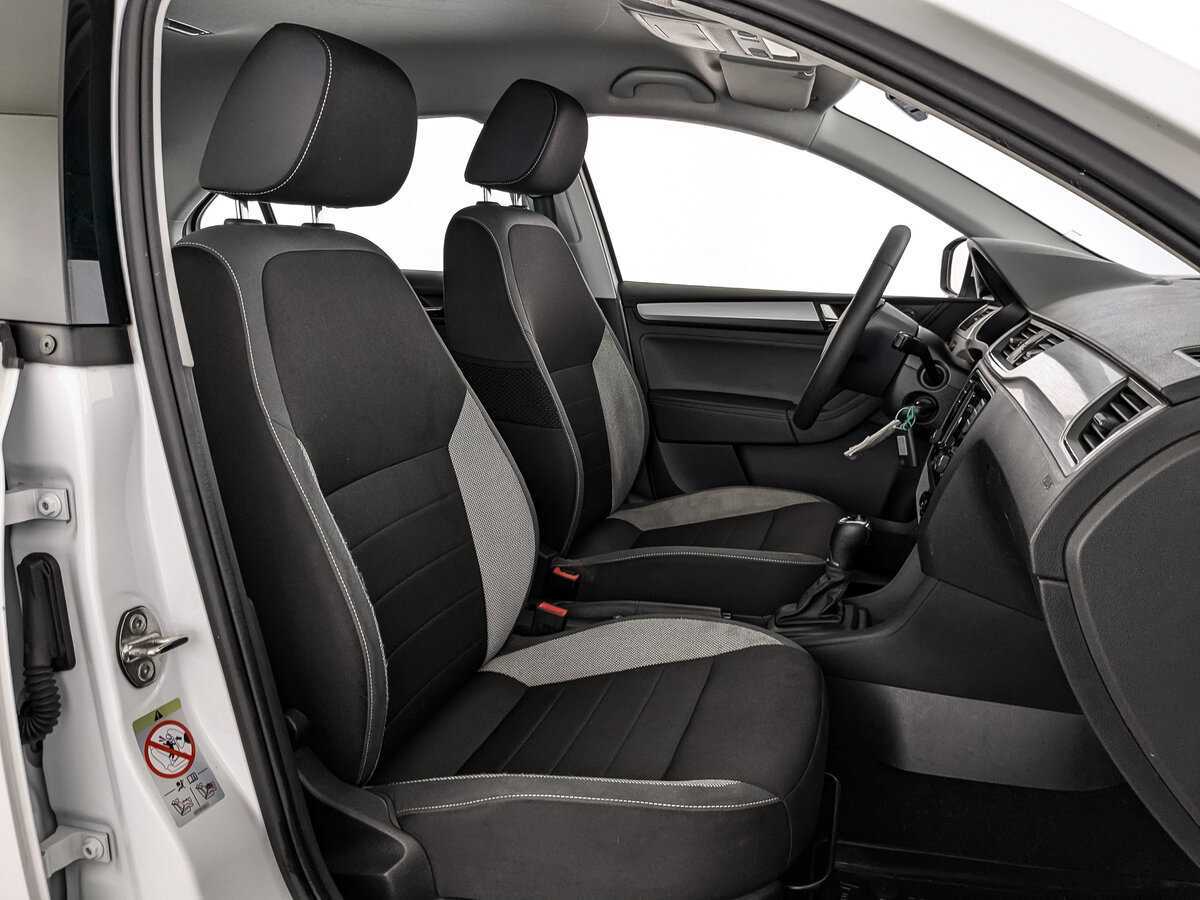 Б/У Шкода Рапид 2019 года. Фото: #19