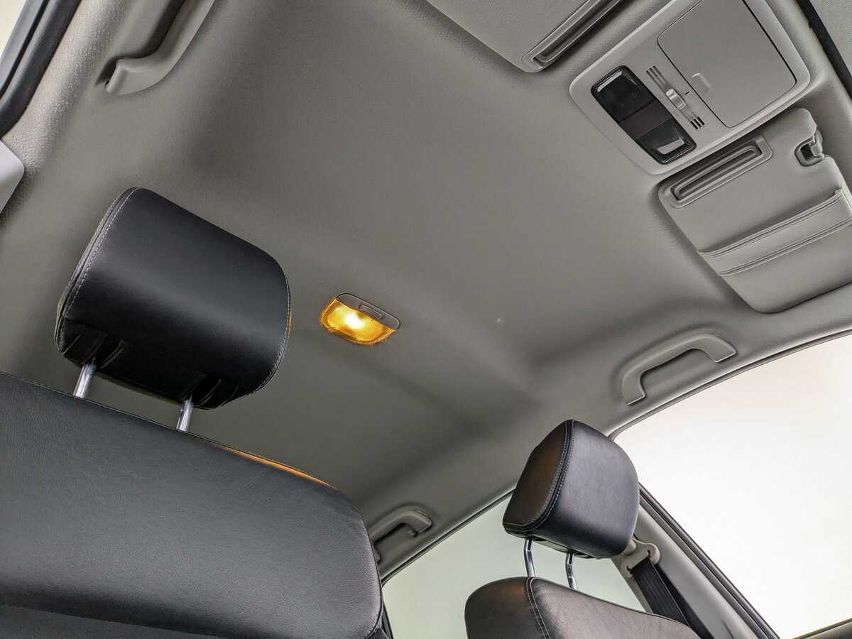 Б/У Субару Форестер 2015 года. Фото: #18