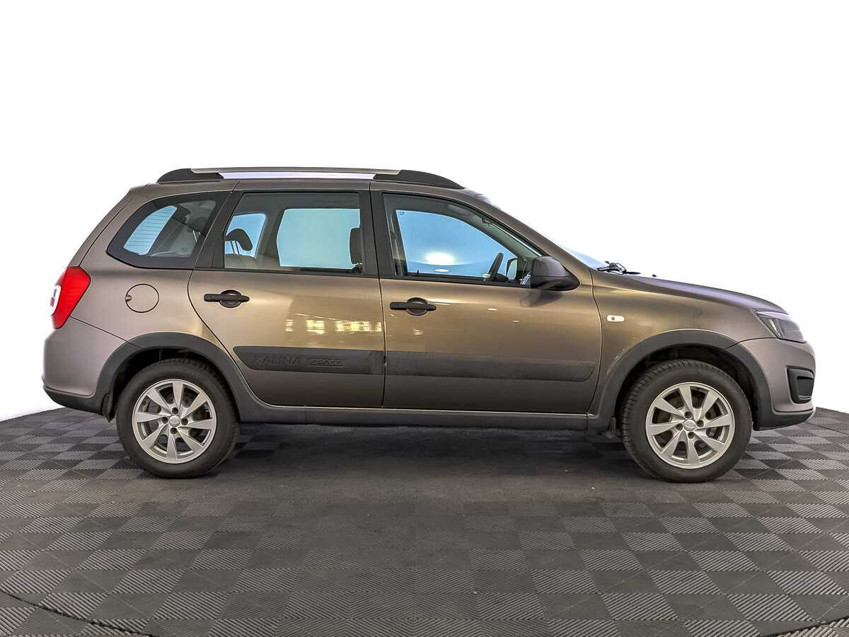 Б/У Лада (ВАЗ) Калина 2018 года. Фото: #3