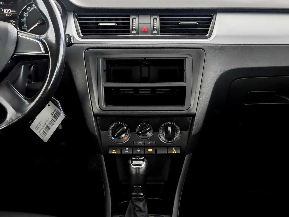 Б/У Шкода Рапид 2019 года. Фото: #12