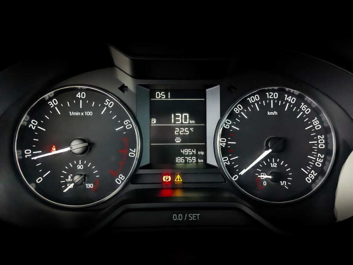 Б/У Шкода Октавия 2017 года. Фото: #10