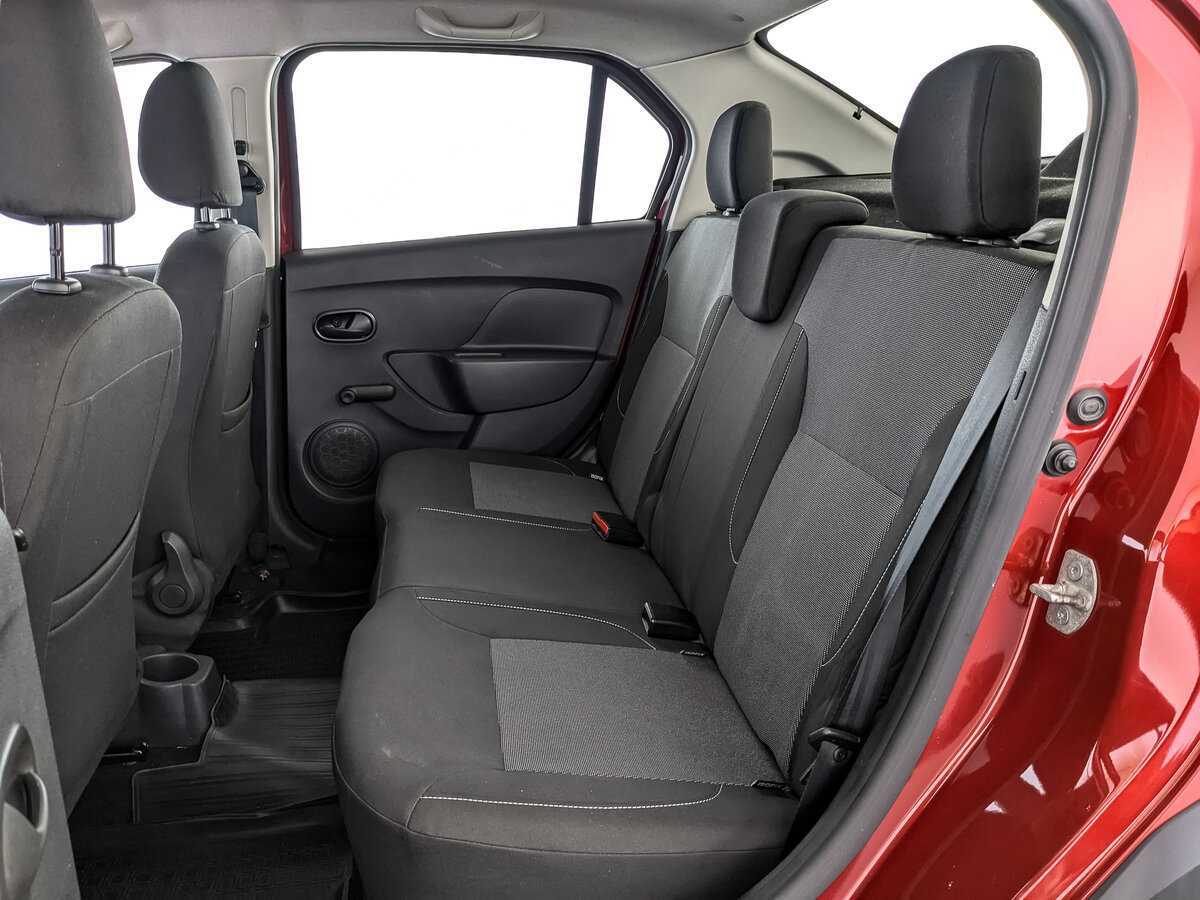 Б/У Рено Логан 2019 года. Фото: #13